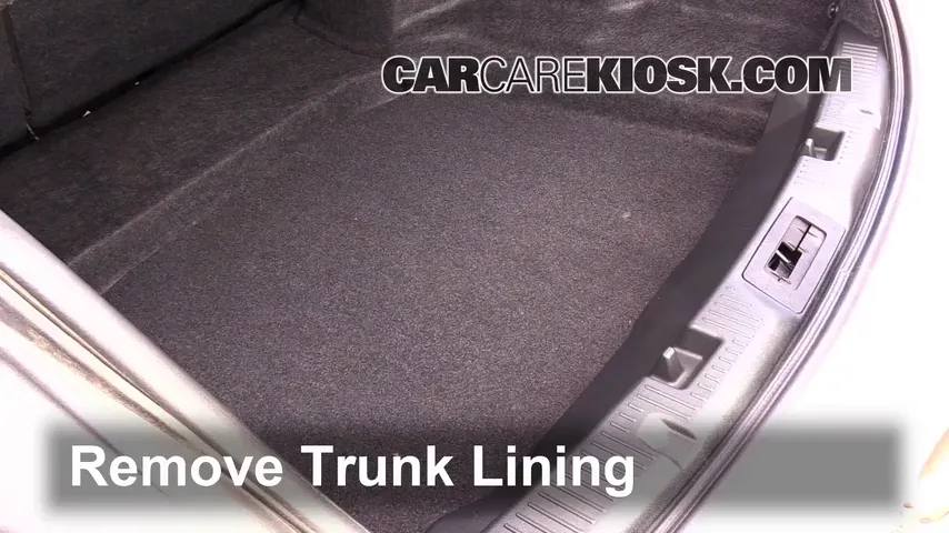 2014 Ford Taurus SHO 3.5L V6 Turbo Tires & Wheels Change a Flat Tire